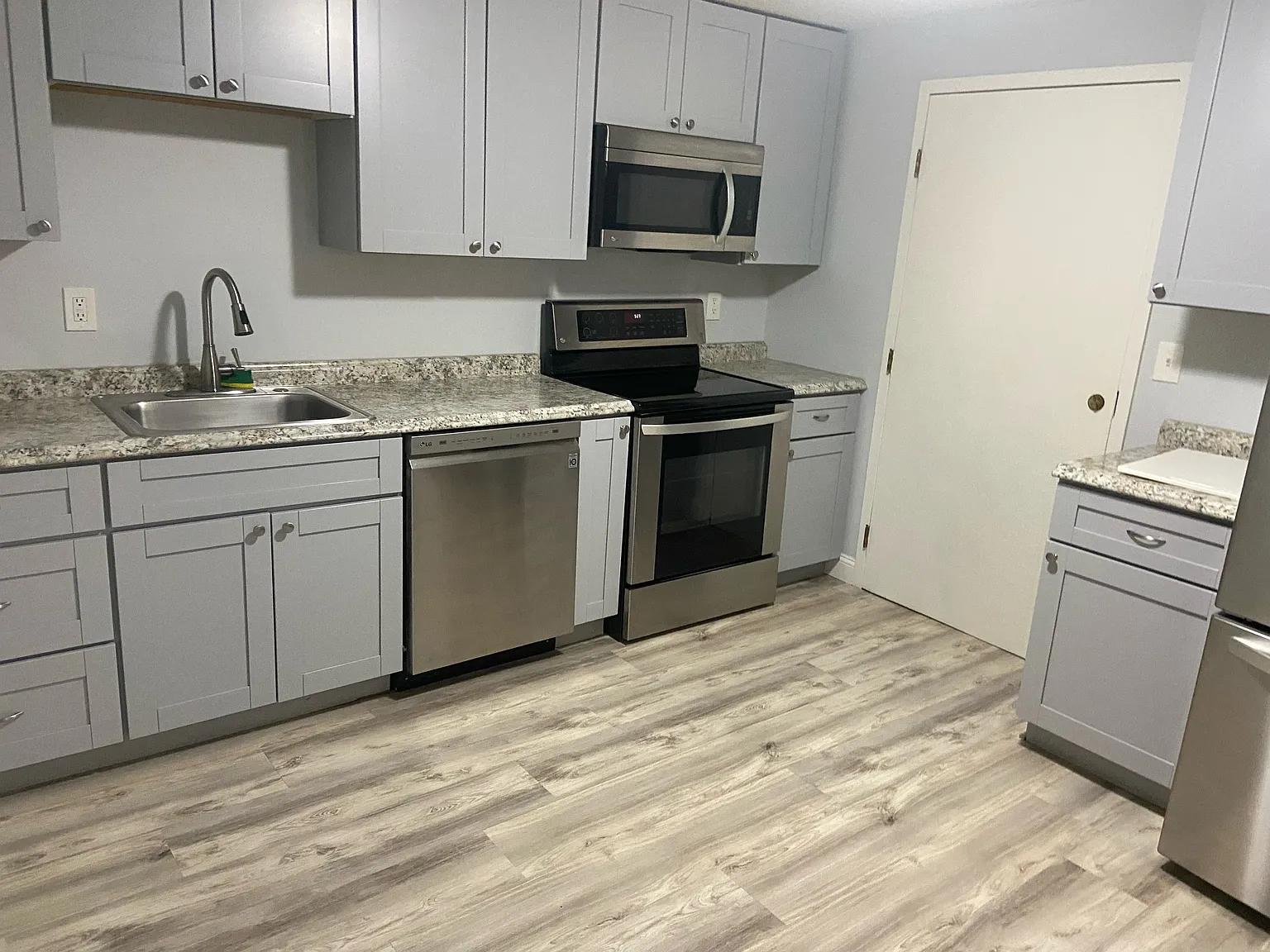 1 Silvestri Cir — Photo 4
