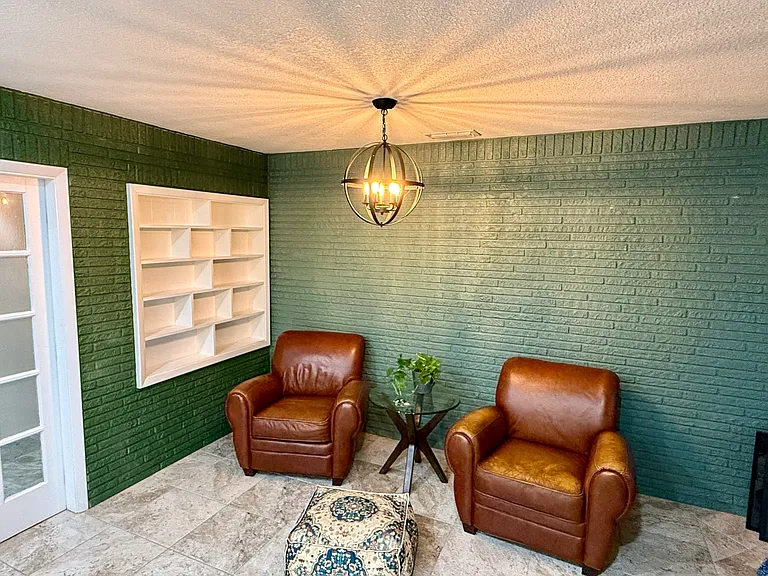 5870 N Courtenay Pkwy — Photo 9