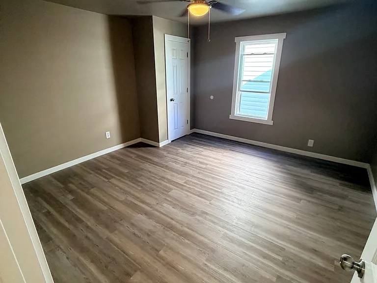 344 Church St #B — Photo 6