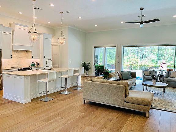3rd image of 6646 Nature Preserve Ct
