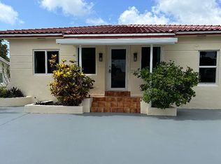 2760 SW 19th St, Miami, FL 33145