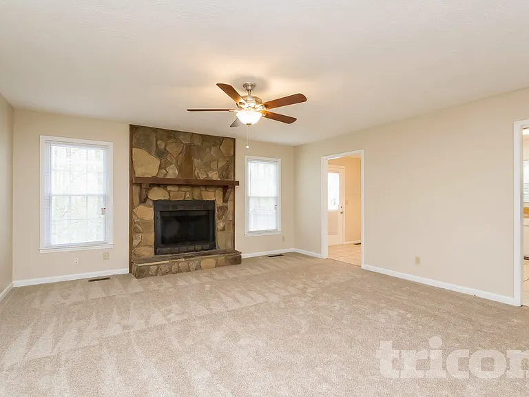 234 Deerchase Dr — Photo 2