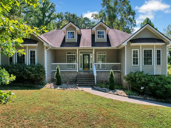 3687 Crown Colony Dr NW, Cleveland, TN 37312