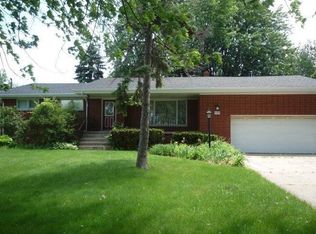 9309 Kleinman Rd, Highland, IN 46322