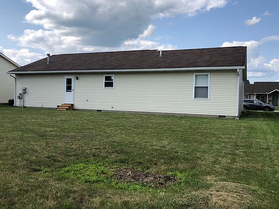 2nd image of 1453 Langdon Dr