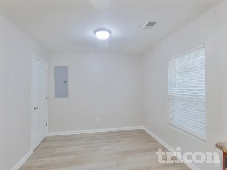 155 Tybo Dr — Photo 4