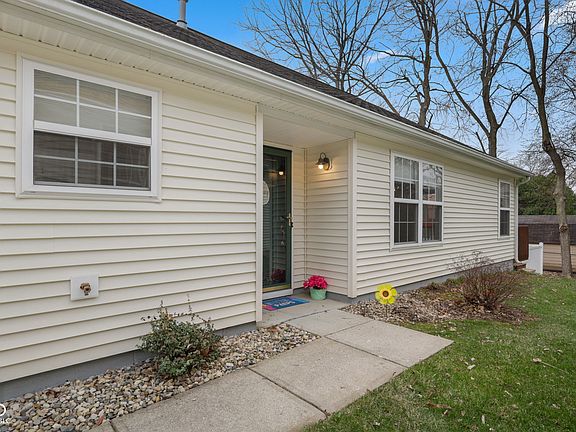 5th image of 970 Lincoln Park West Dr