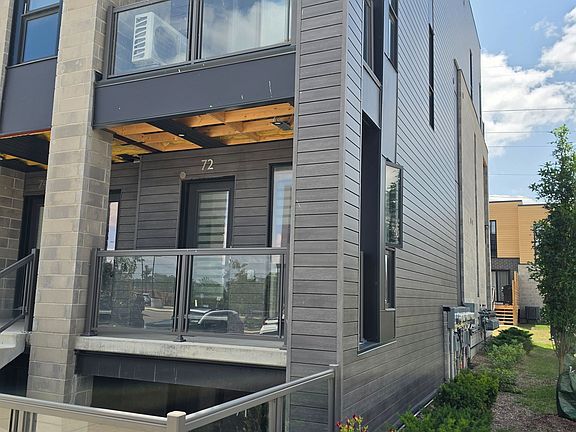 2nd image of 261 Woodbine Ave #A72