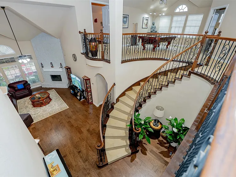12339 Shumard Ln — Photo 6