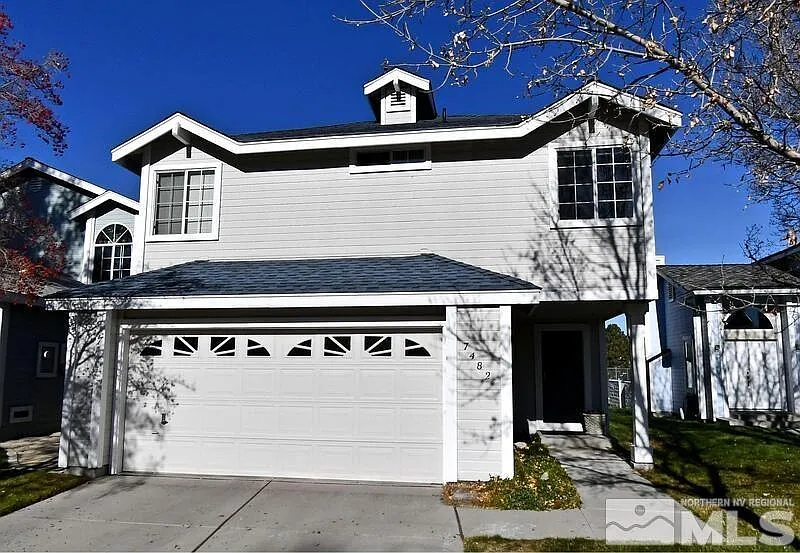 7482 Wheeldale Cir photo 1