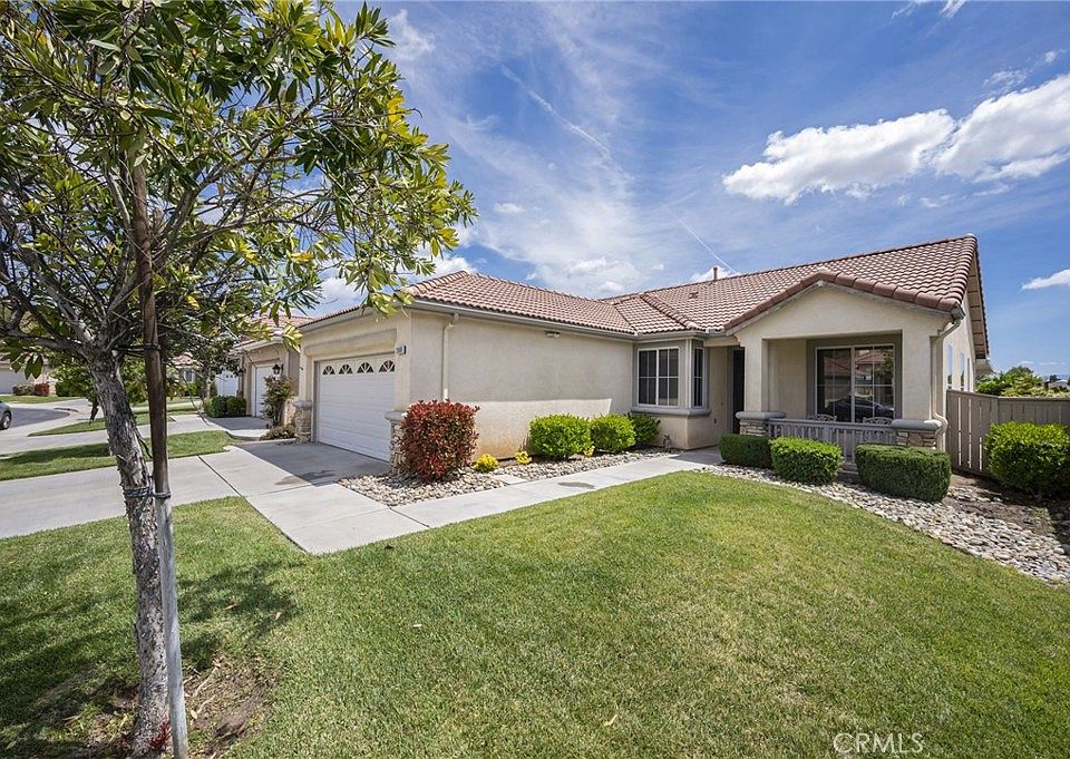 1st image of 29108 Paradise Canyon Dr