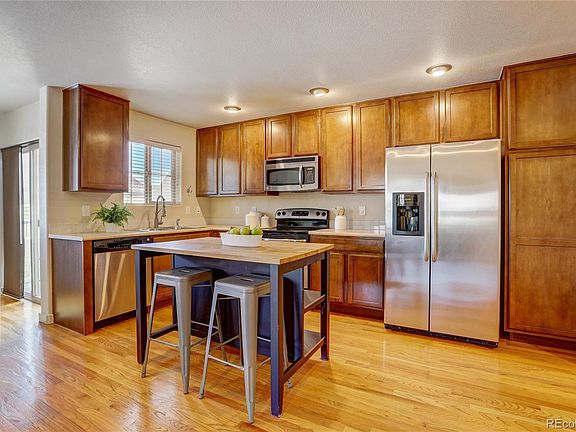 5th image of 2282 Valentia Street