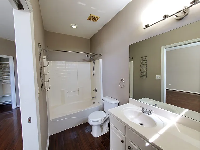 2712 Bay Cedar Cv — Photo 10