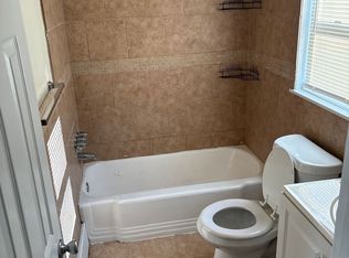 118 S Bell Ave APT 1, Morrisville, PA 19067