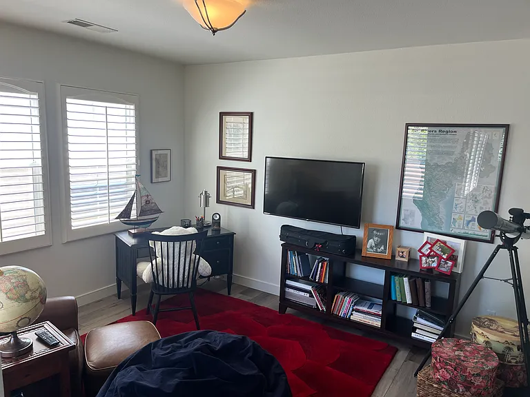 Sierra Mesa Ct — Photo 19