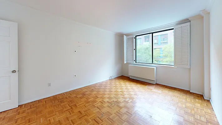 Rented by Bond New York | media 15