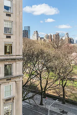 Sold by Compass | media 18