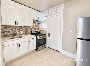 8021 S Maryland Ave, Chicago, IL 60619