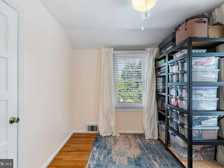 6011 Williamsburg Rd — Photo 22