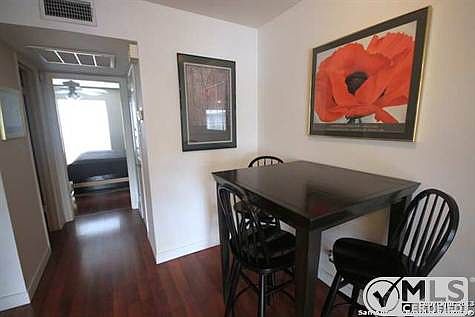 5th image of 8401 N New Braunfels Ave APT 205