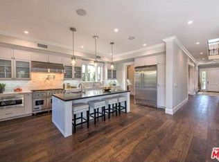 10513 Rountree Rd, Los Angeles, CA 90064