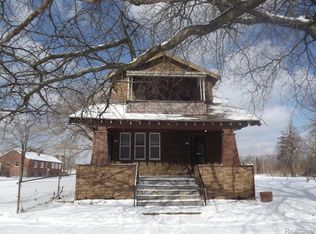 326 Highland St, Highland Park, MI 48203