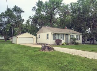 208 Marie Ave, Elk Run Heights, IA 50707