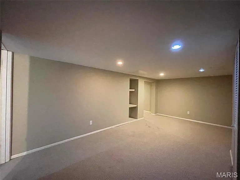 10745 Saint Xavier Ln — Photo 29