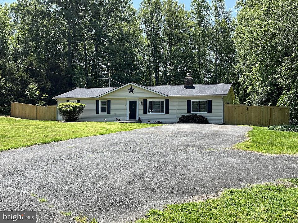1st image of 12 Turner Dr