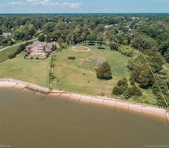 1st image of 25 River Rd