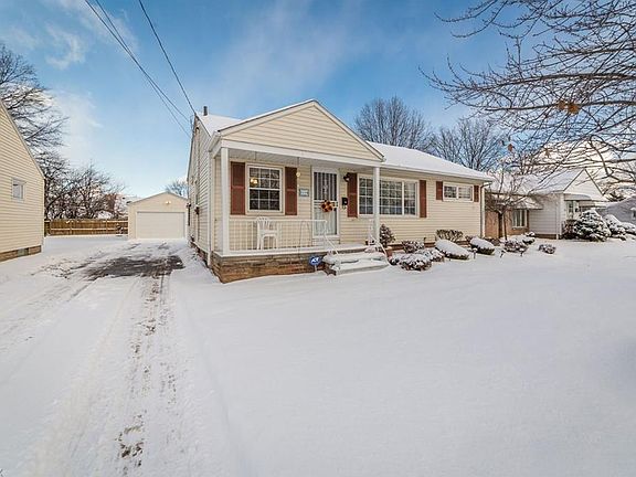 3rd image of 1104 W 30th St