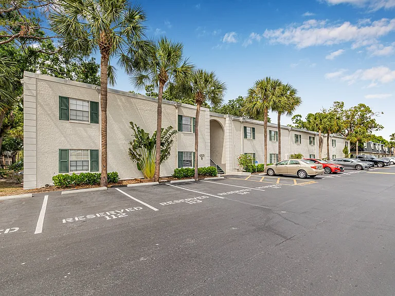 4325 Aegean Dr #106B — Photo 2