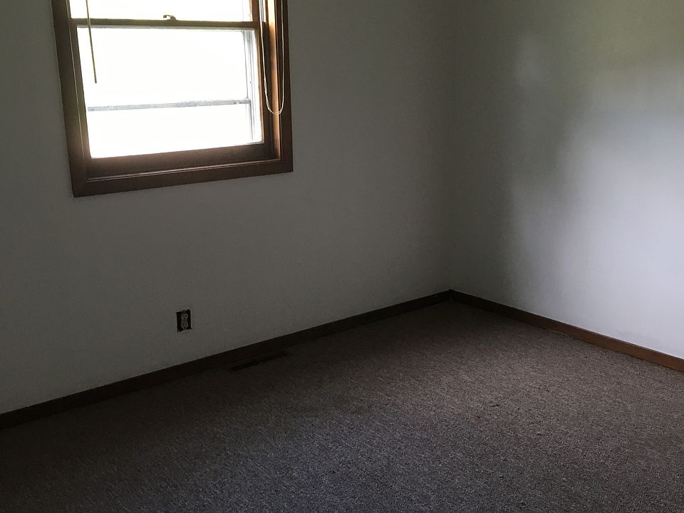2nd image of 414 N Brown Ave APT 3