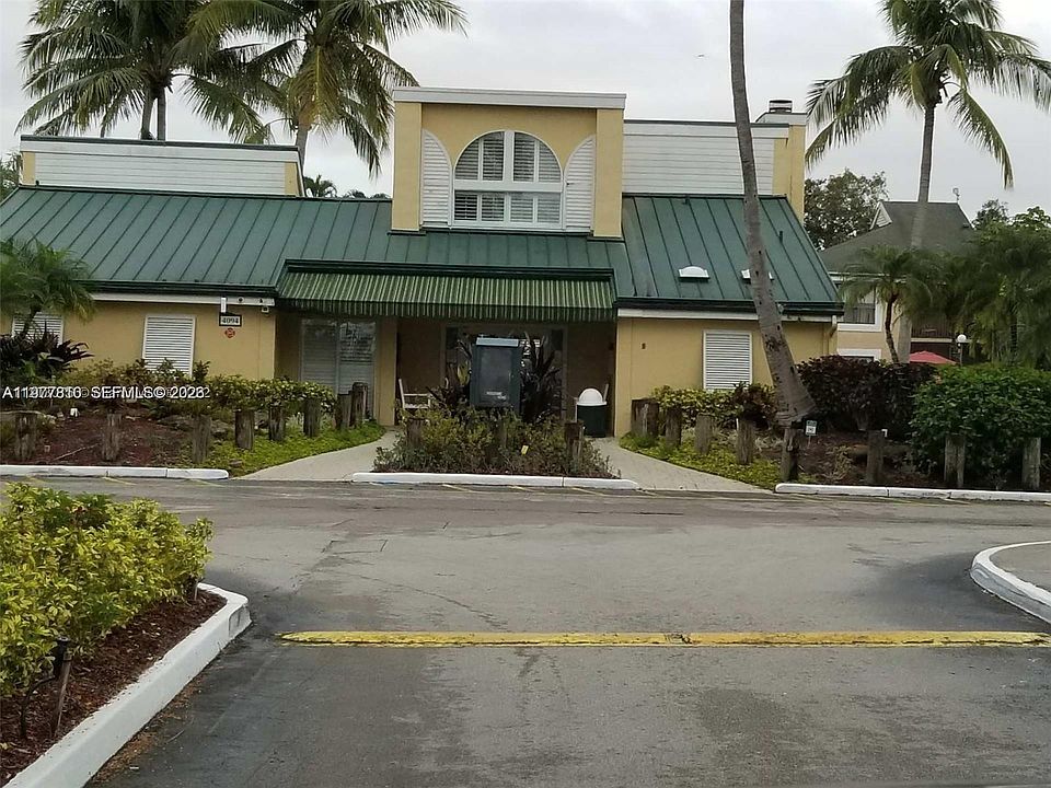 1st image of 3948 NW 87th Ave #3948