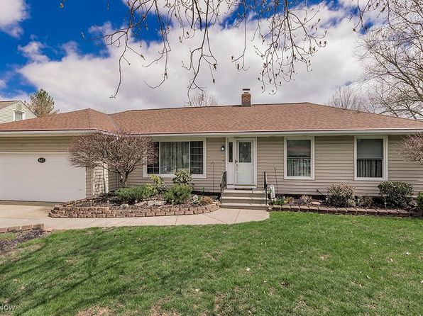 545 Miner Rd, Highland Heights, OH 44143