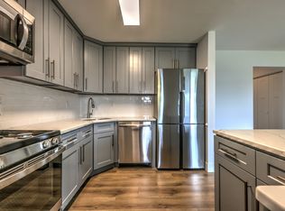 59D E Broadway, Milford, CT 06460