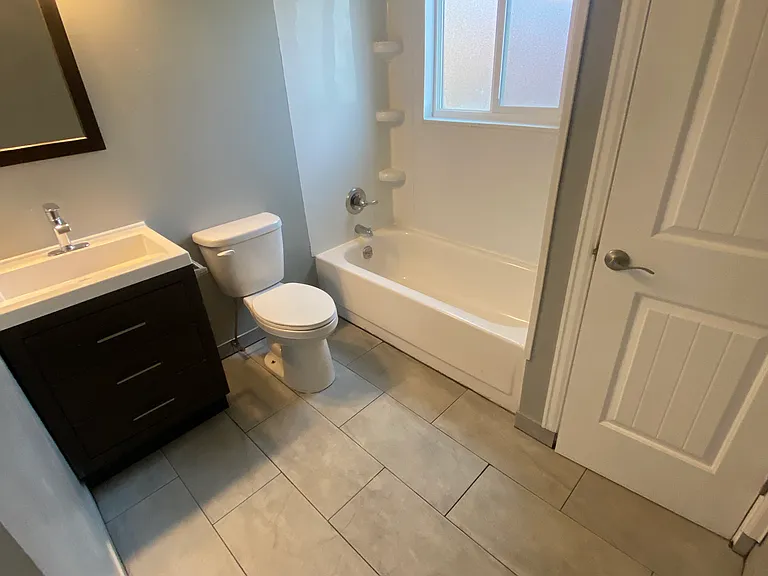 944 W Moreno Ave #2 — Photo 8