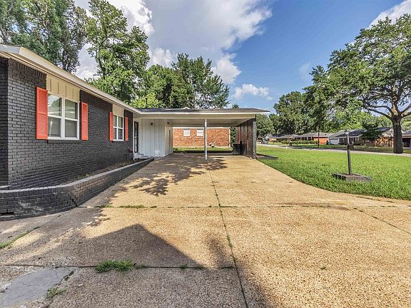 4th image of 2048 Grovehaven Dr