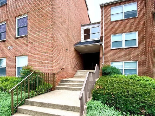 100 Chapel Ct Unit 323, Walkersville, MD 21793