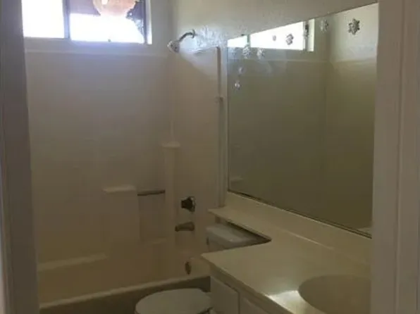 15484 Colt Ave, Fontana, CA 92337