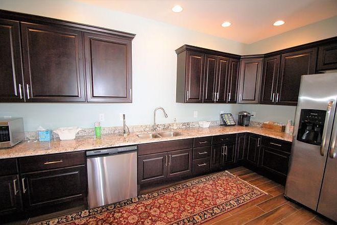 Clubhouse Kitchen