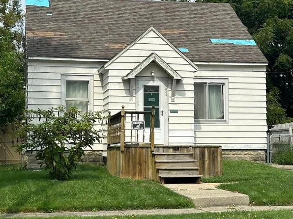 824 Simcoe Ave, Flint, MI 48507