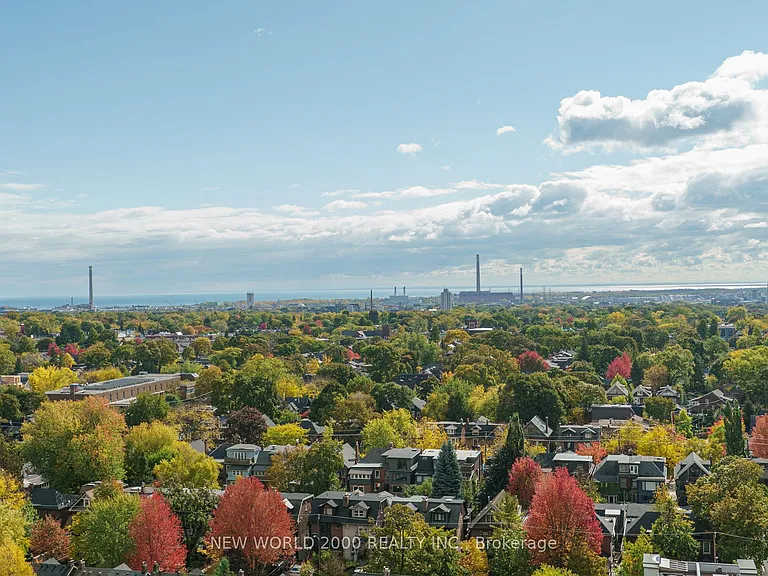 1010 Broadview Ave #Penthouse 5 — Photo 14
