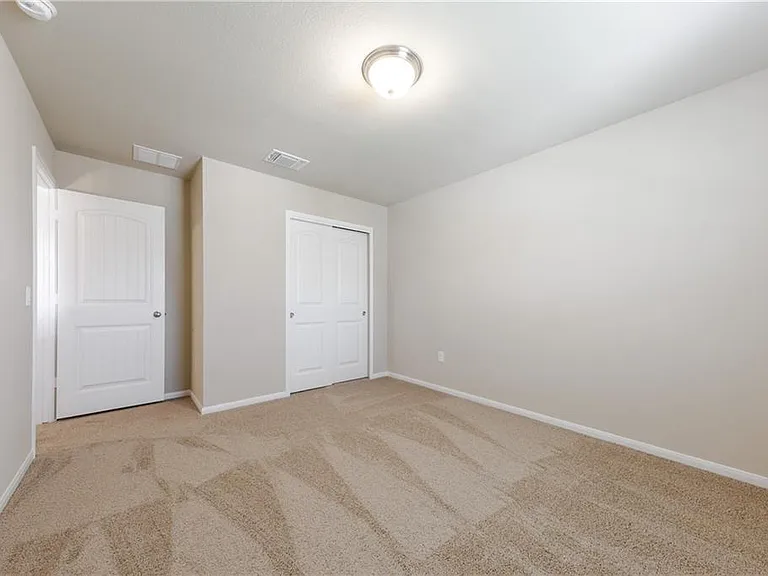 7217 Branrust Dr — Photo 31