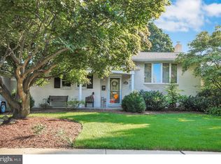 439 Warwick Dr, Reading, PA 19610