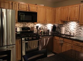 213 Vasser Dr, Piscataway, NJ 08854