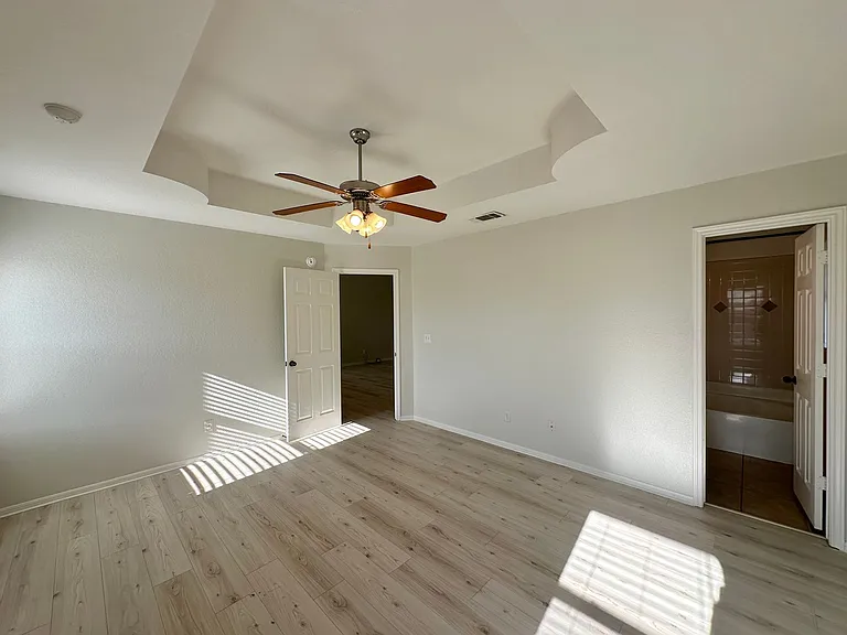 3705 Foxglove Ln — Photo 17