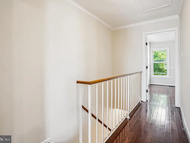 10491 Trinidad Ct — Photo 18