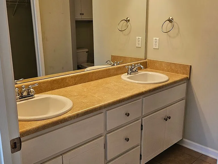 122 Jasmine Cir — Photo 10