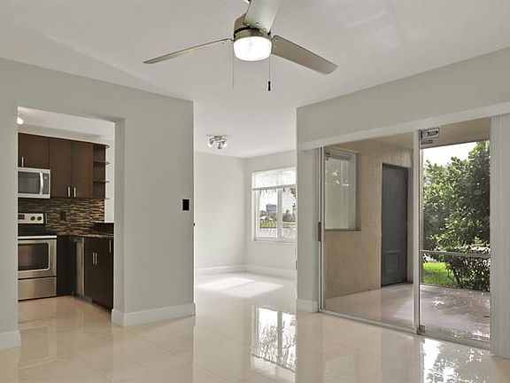 2nd image of 8103 Glenmoor Dr